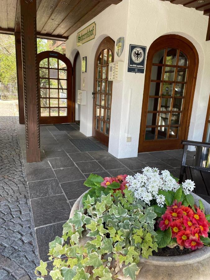 Hotel Schrenkhof Unterhaching Dış mekan fotoğraf