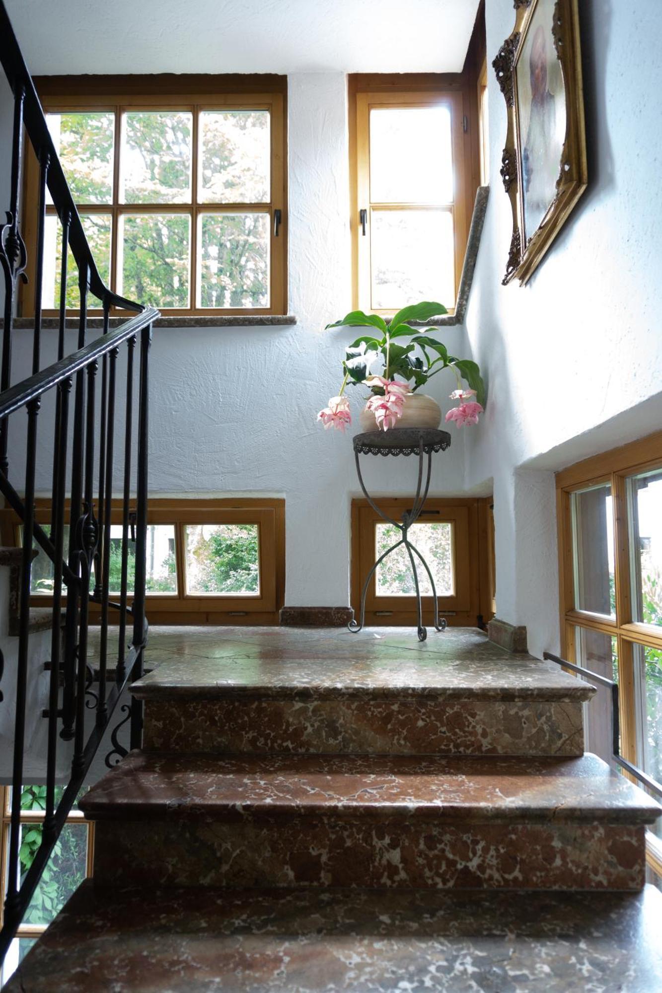 Hotel Schrenkhof Unterhaching Dış mekan fotoğraf